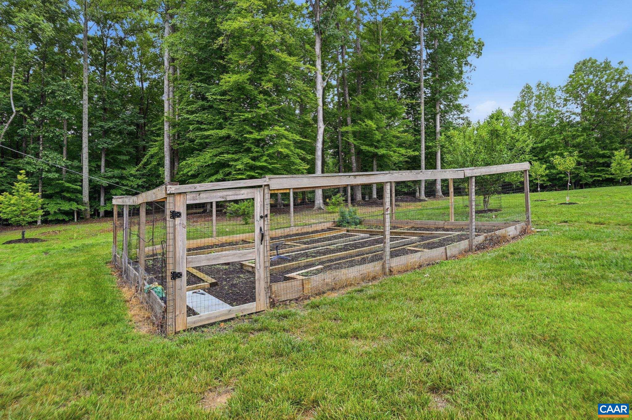 BOULDER SPRINGS - Residential