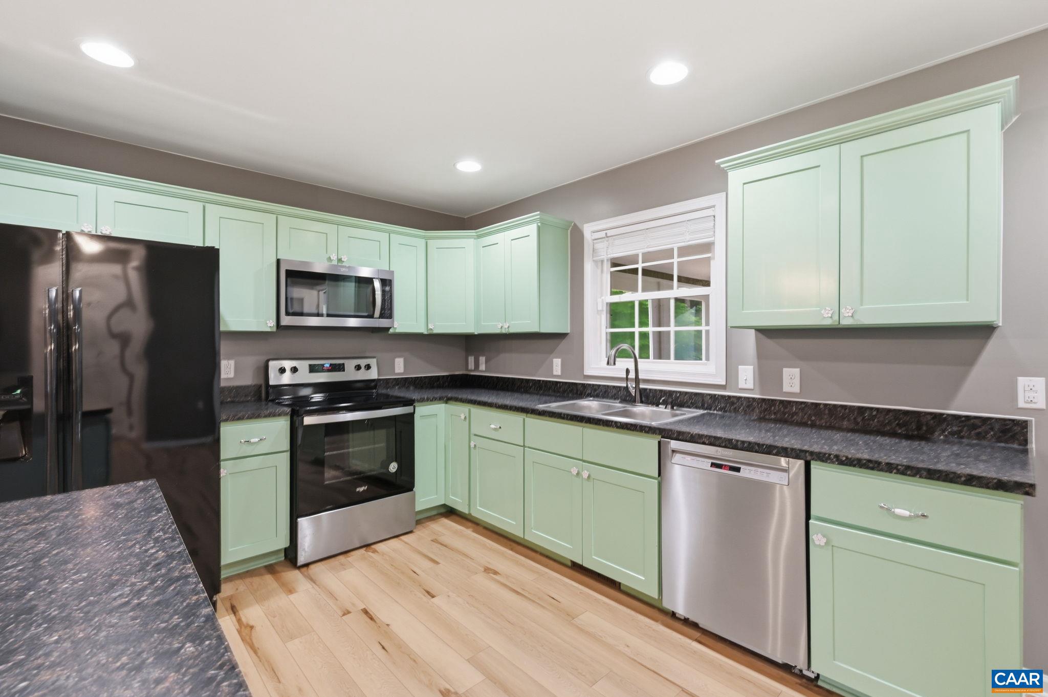 BOULDER SPRINGS - Residential
