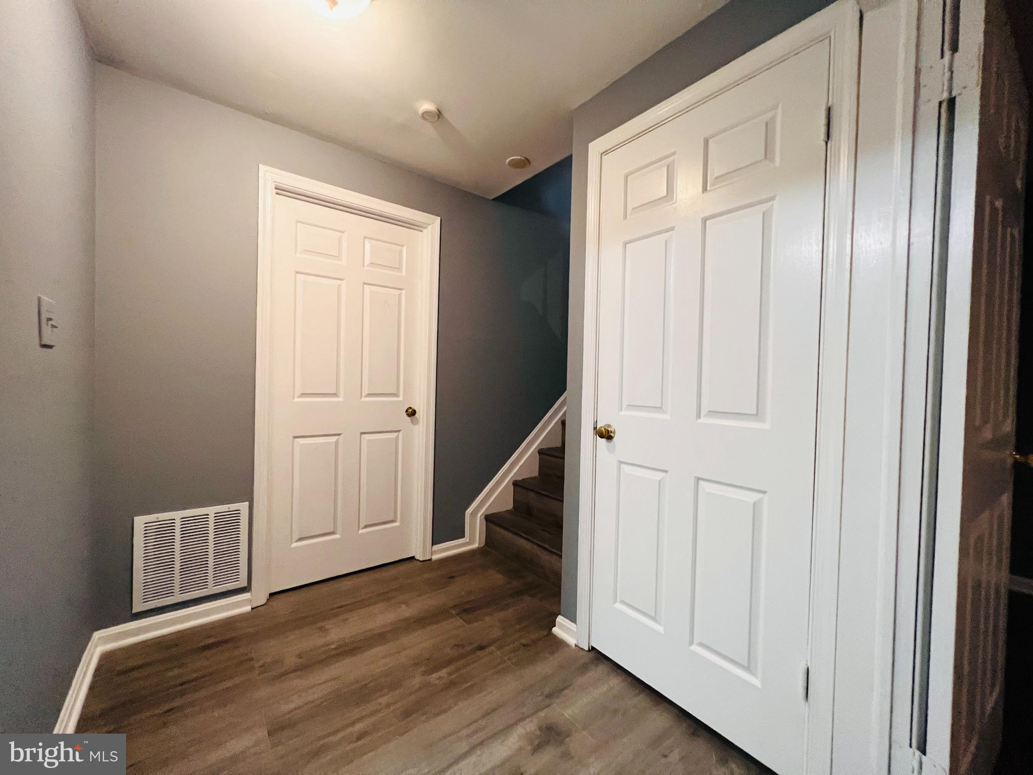 CHURCHILL TOWN SECTOR - Residential Lease