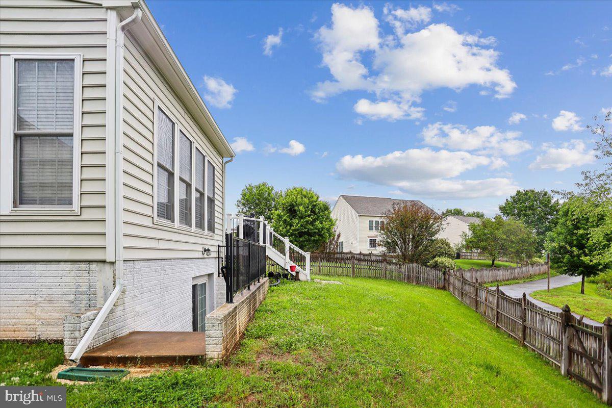 MAYFIELD TRACE - Residential