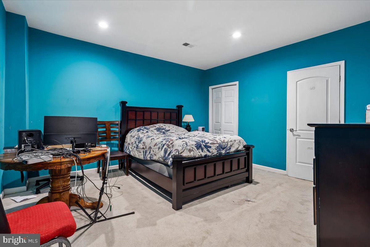 MAYFIELD TRACE - Residential