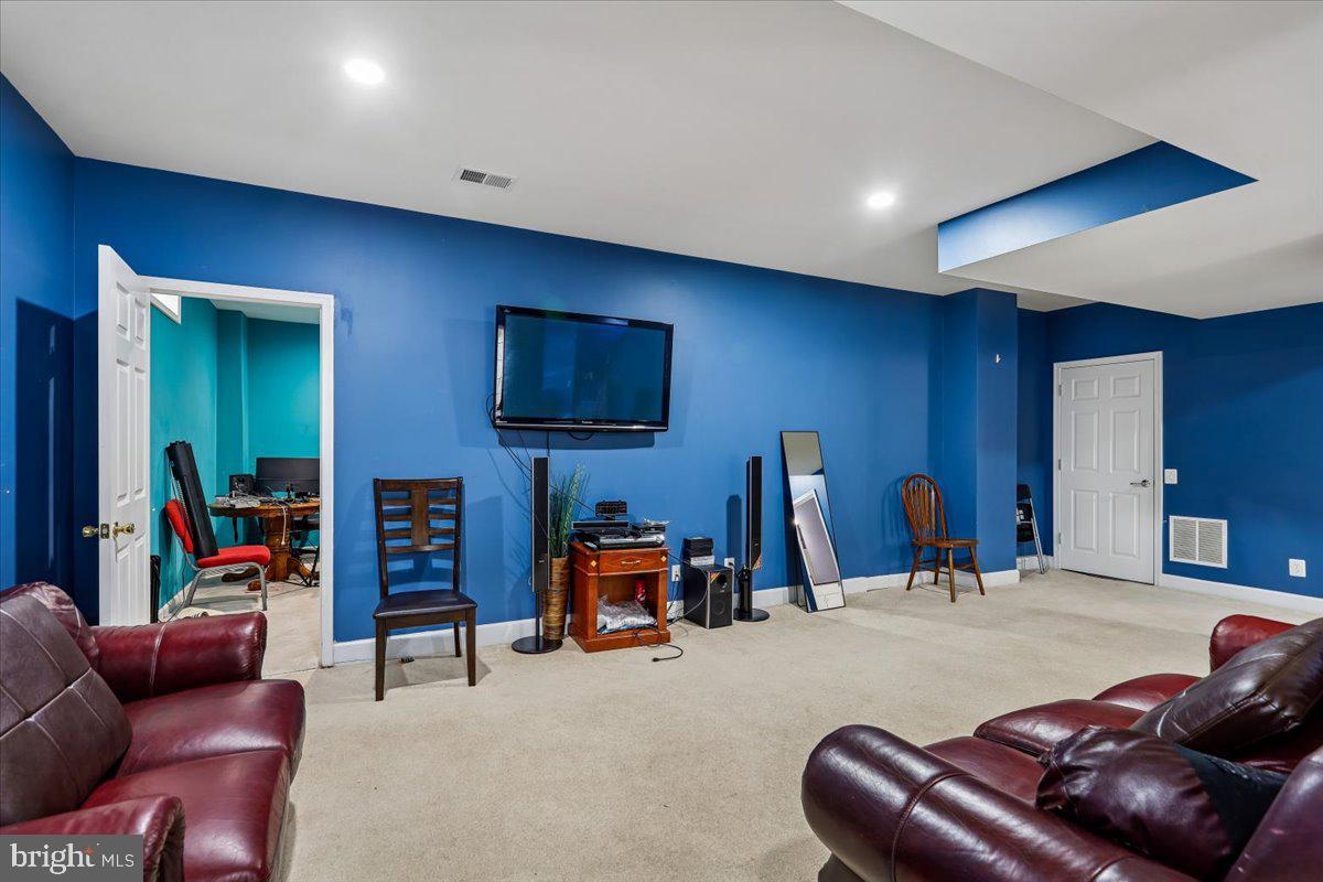 MAYFIELD TRACE - Residential