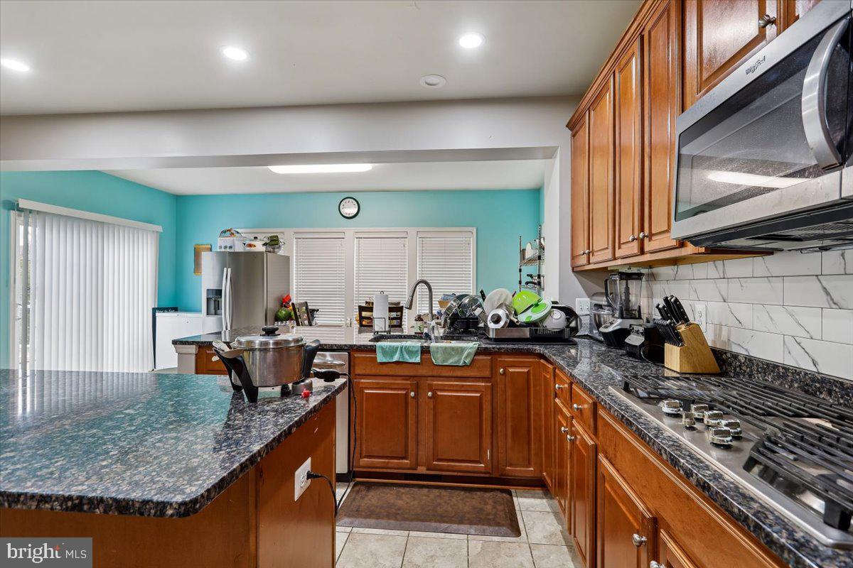MAYFIELD TRACE - Residential