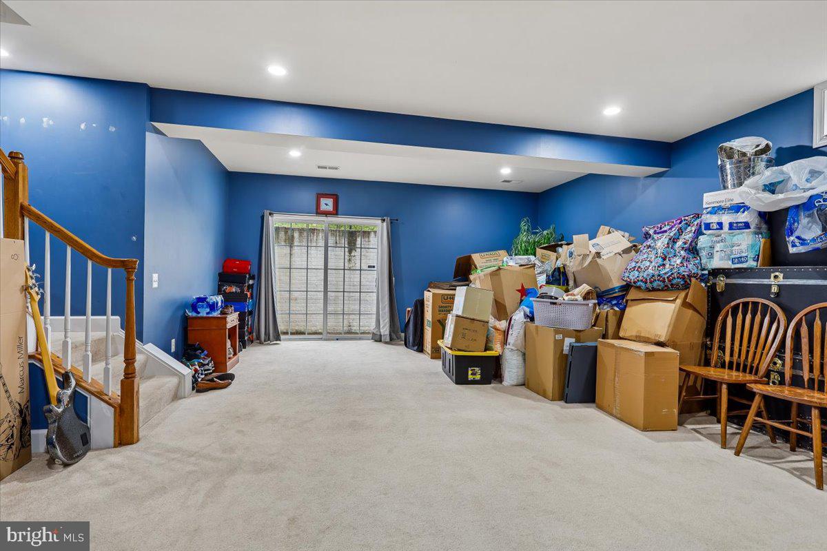 MAYFIELD TRACE - Residential