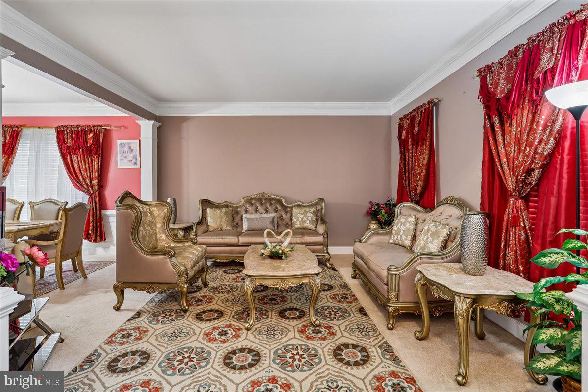 MAYFIELD TRACE - Residential