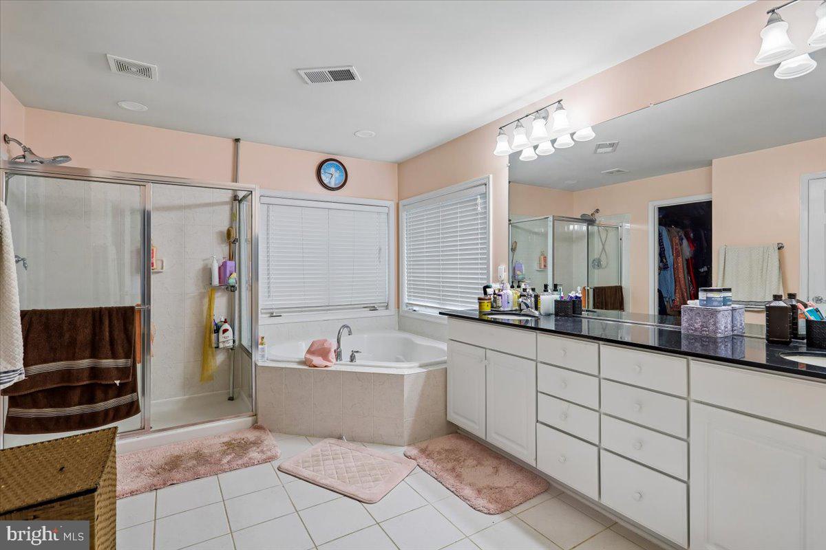 MAYFIELD TRACE - Residential