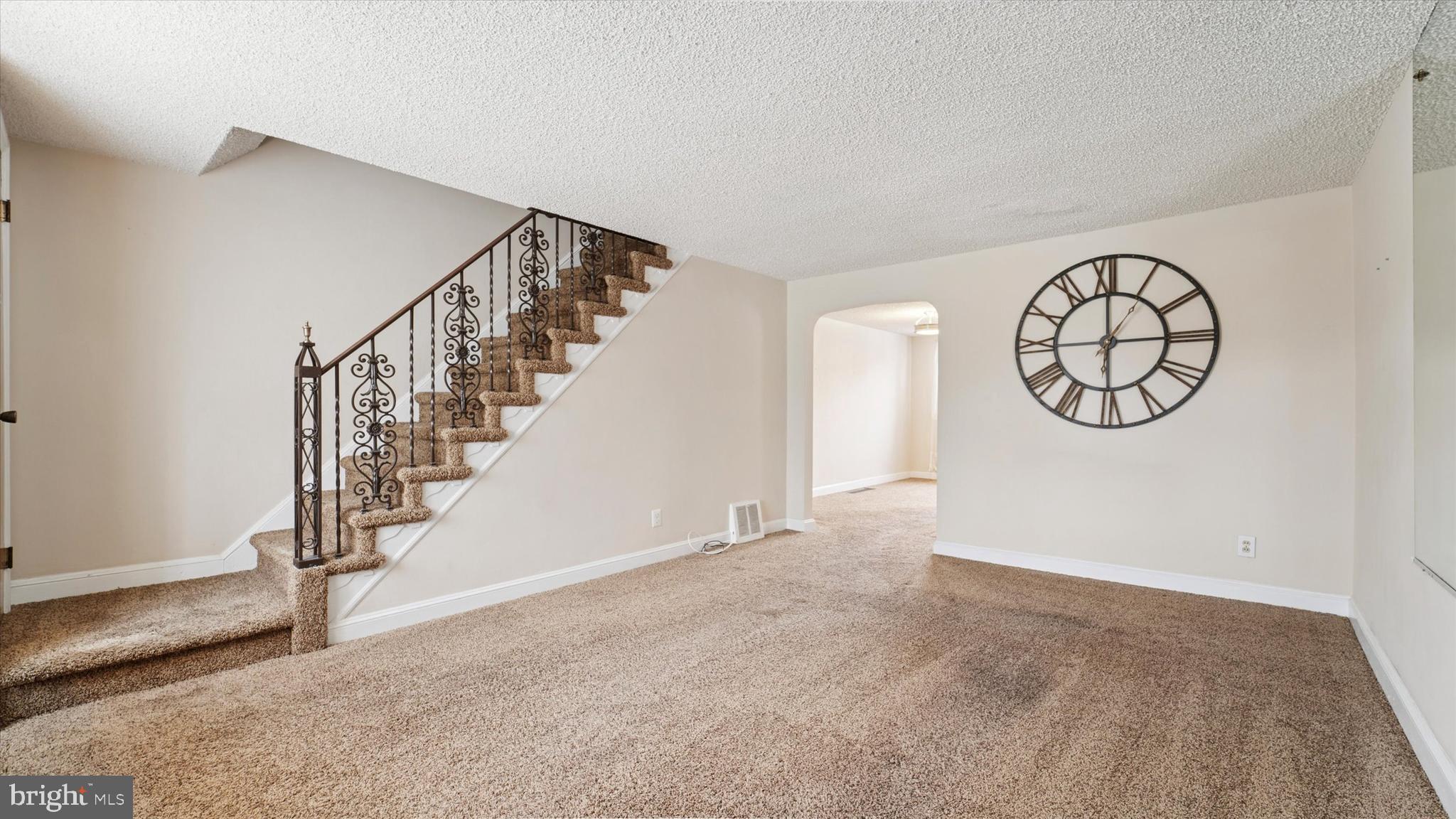 BRIARCLIFF - Residential