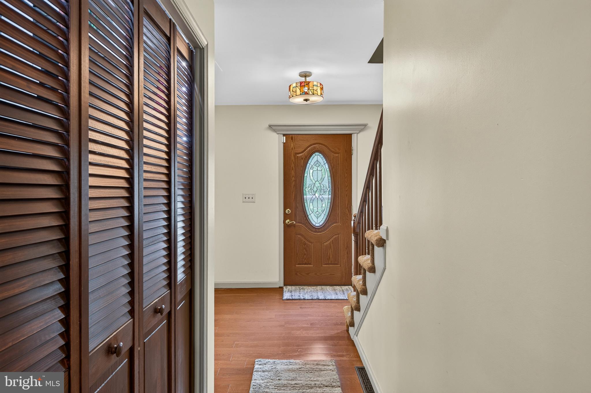 CAMEO WOODS - Residential