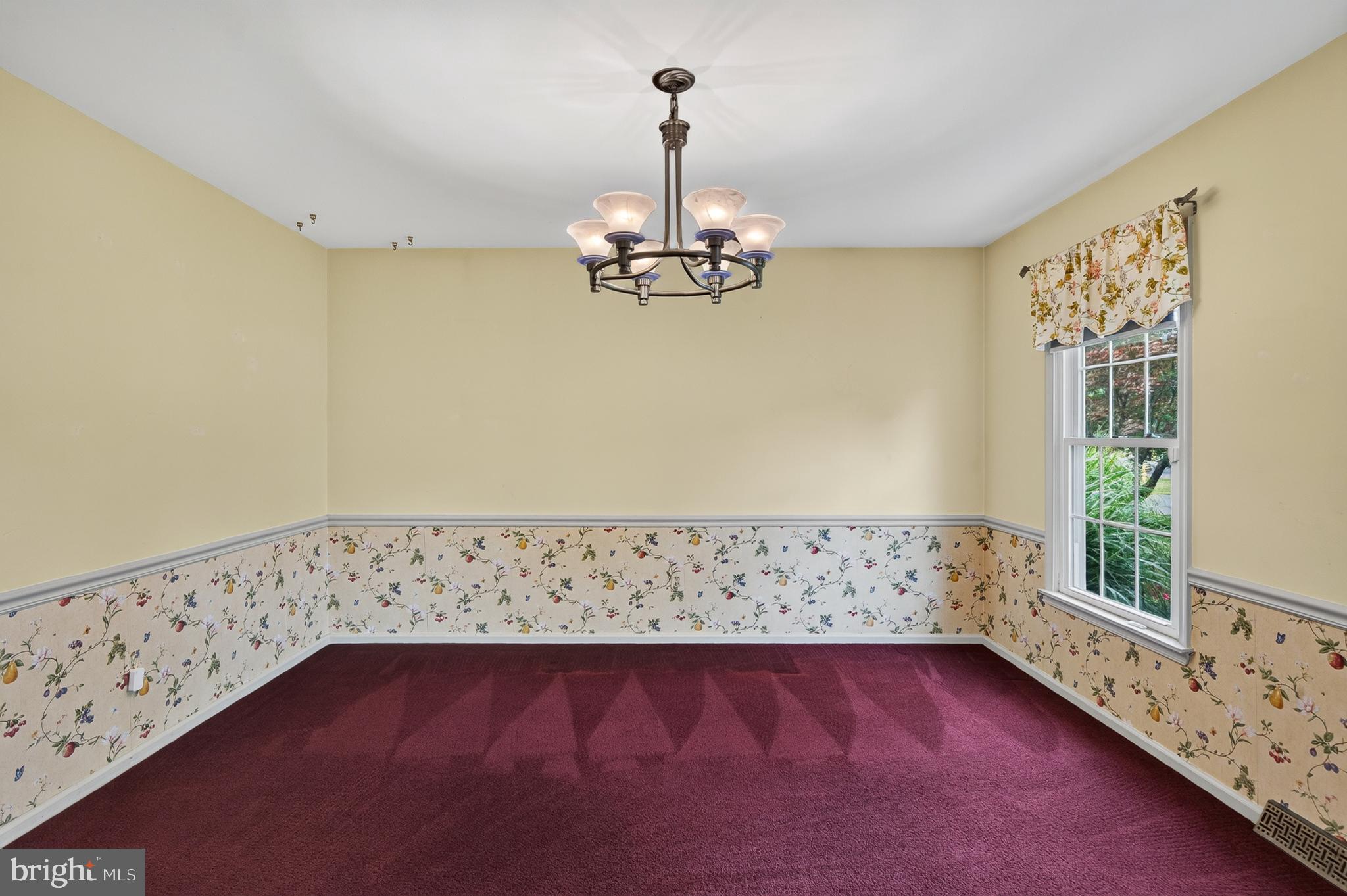 CAMEO WOODS - Residential