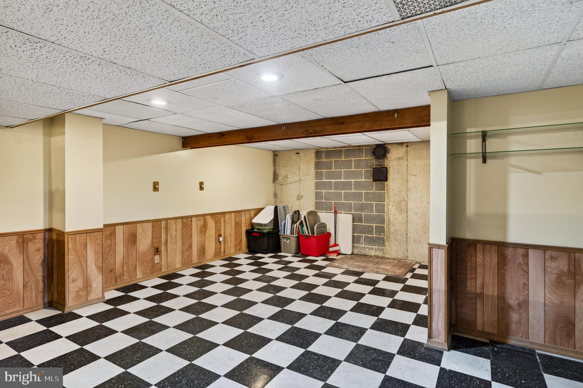 CAMEO WOODS - Residential