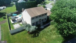 CAMEO WOODS - Residential
