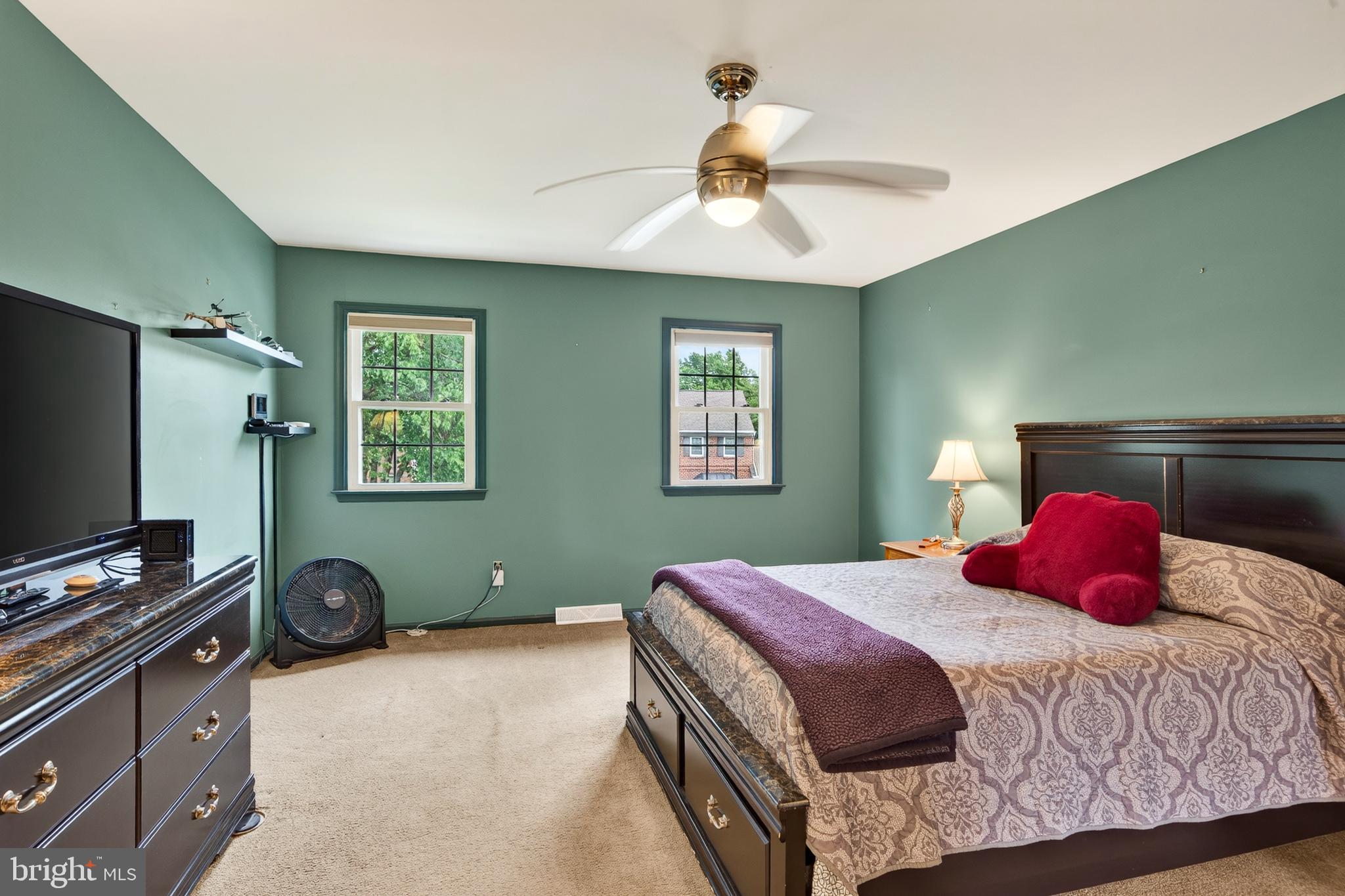 CAMEO WOODS - Residential