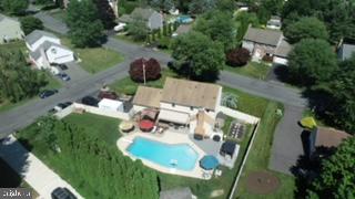 CAMEO WOODS - Residential