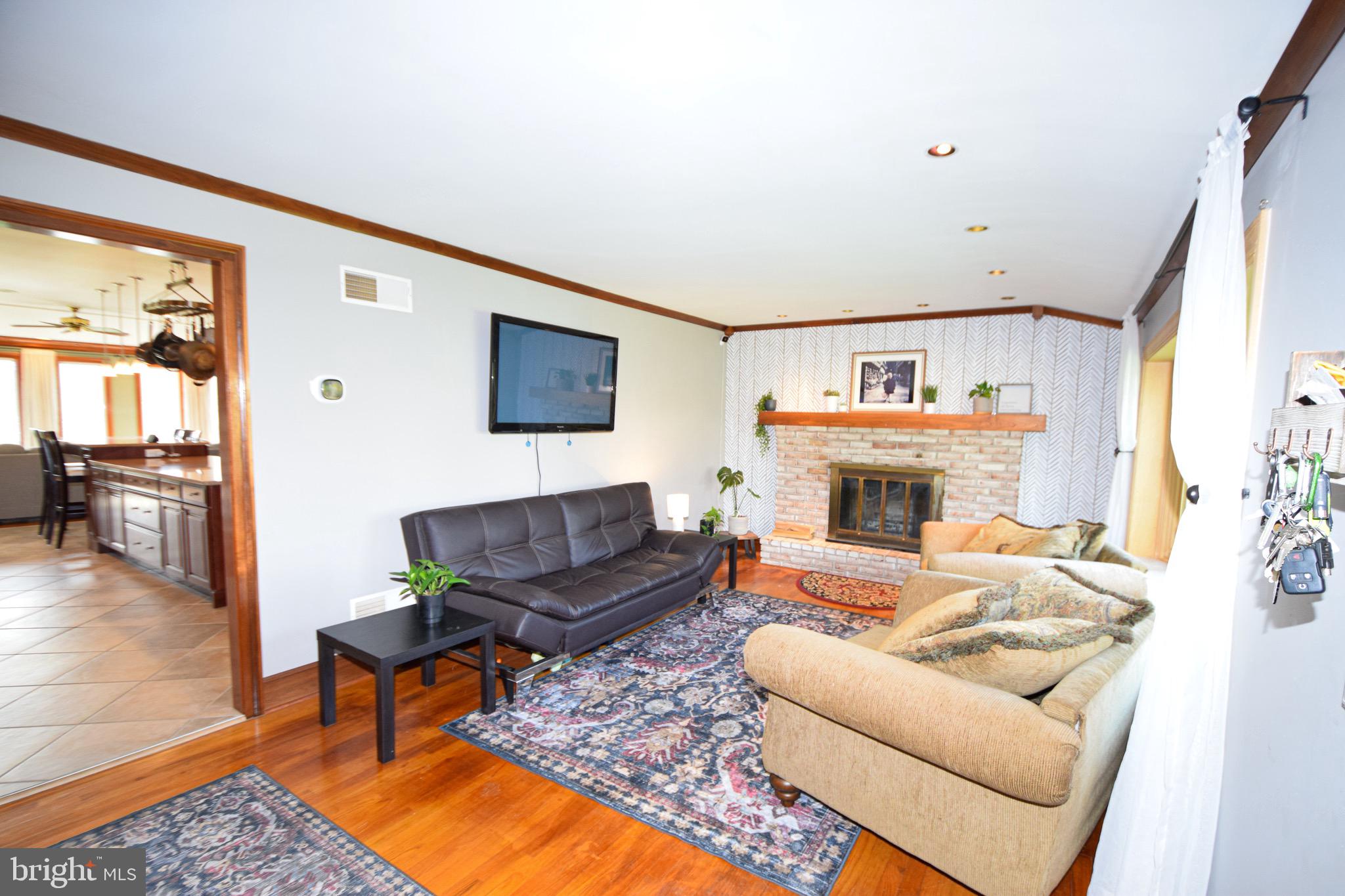 KNOLLWOOD - Residential