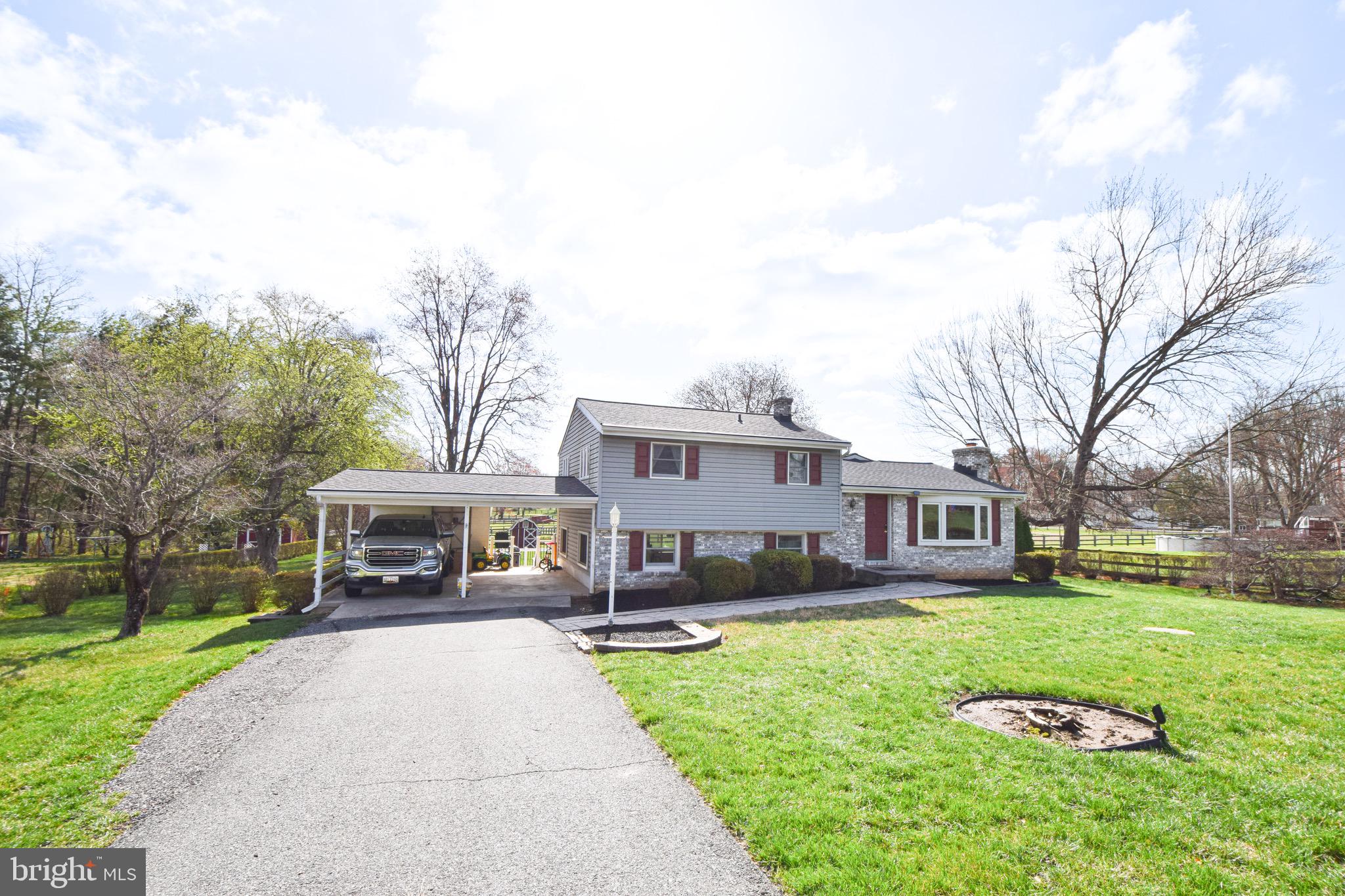 KNOLLWOOD - Residential