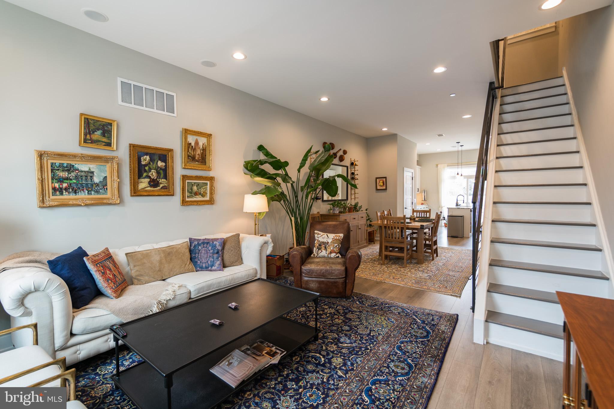 WEST KENSINGTON - Residential Lease