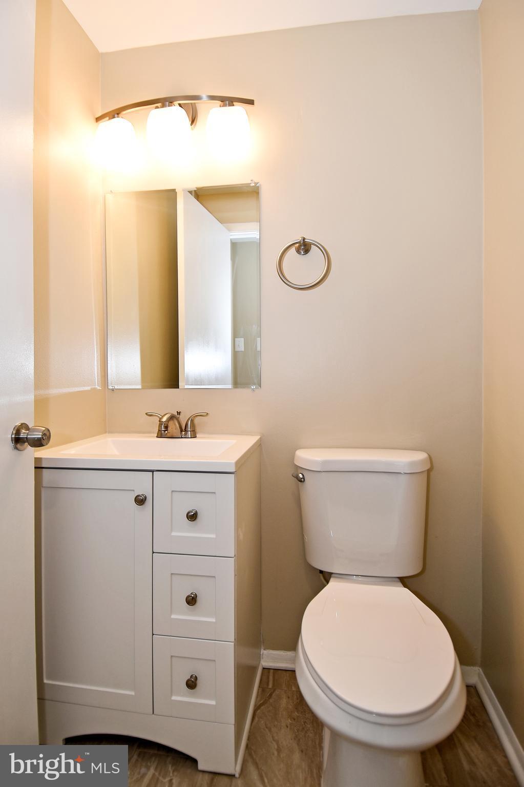 LAURELTON - Residential Lease