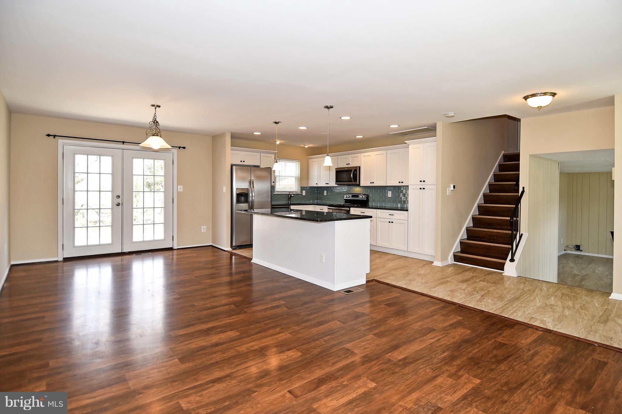 LAURELTON - Residential Lease