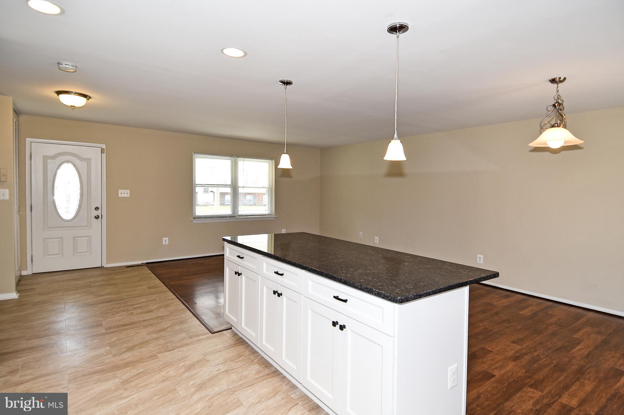 LAURELTON - Residential Lease
