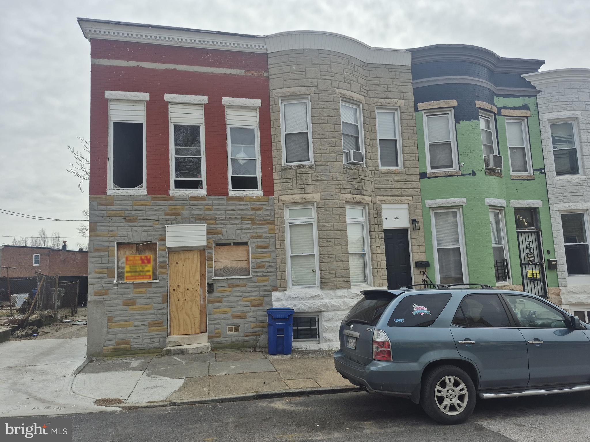 SANDTOWN-WINCHESTER - Residential