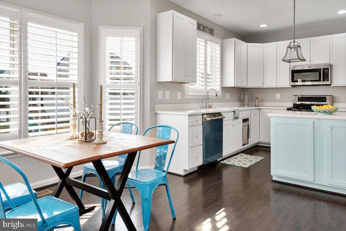 NORTH BROOK - Residential