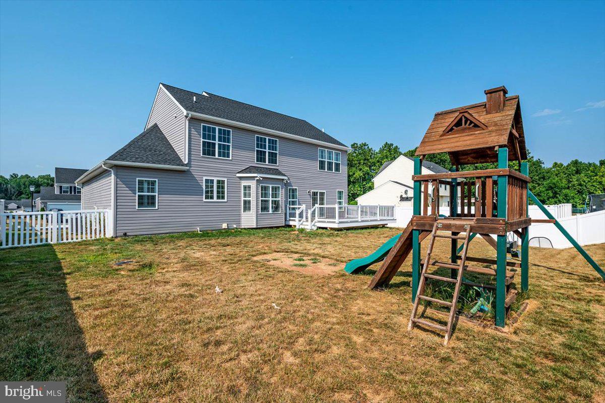NORTH BROOK - Residential