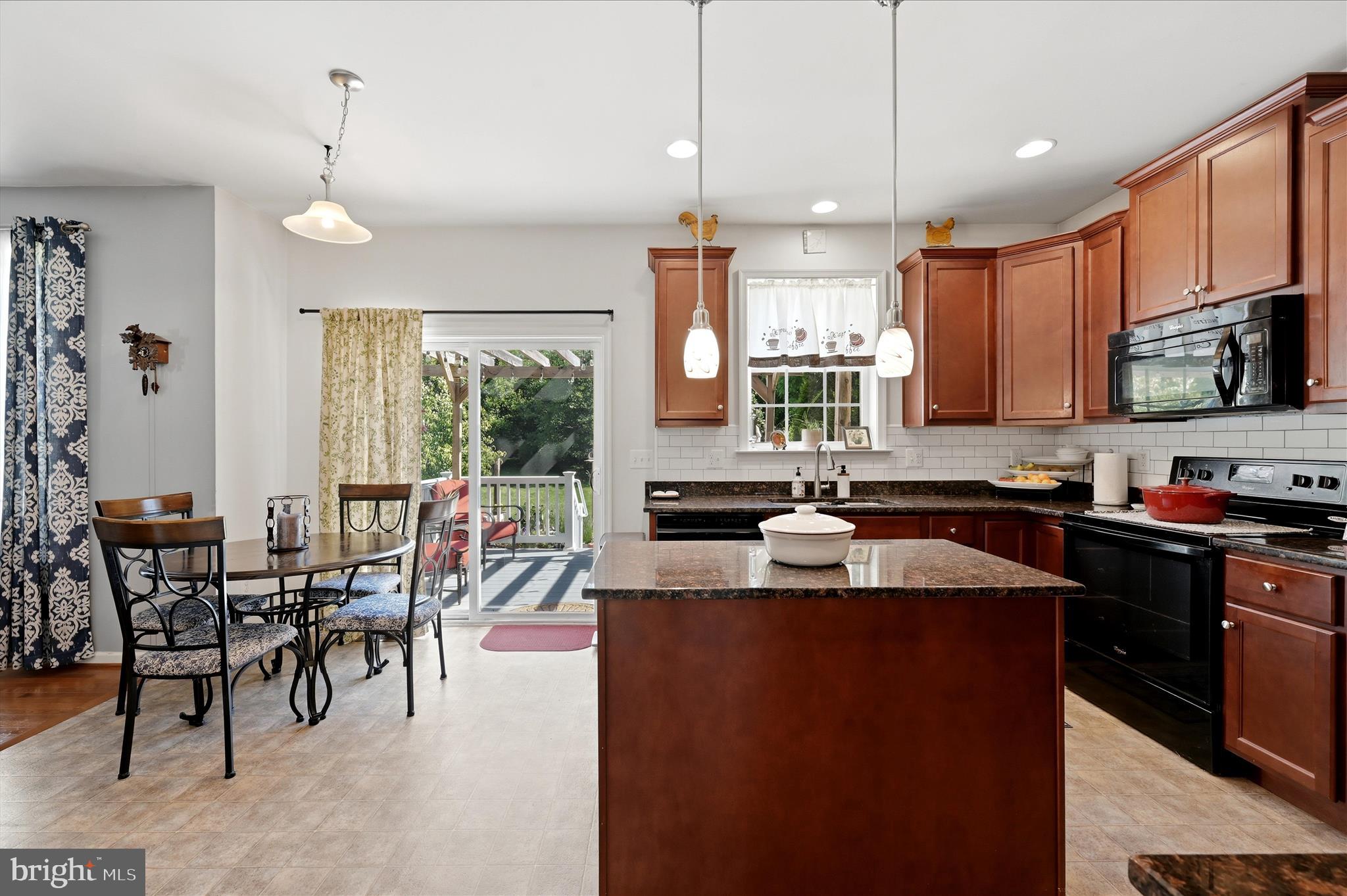 SHERIDAN ESTATES - Residential