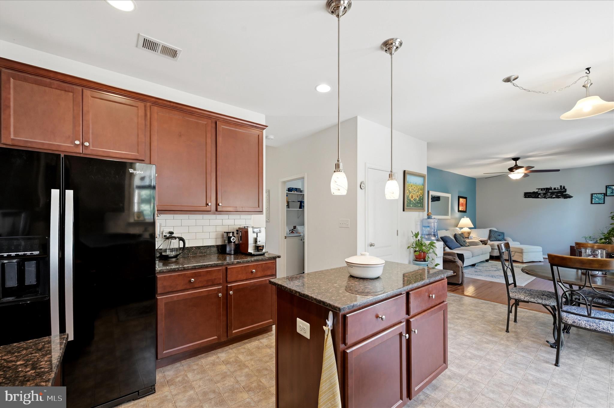 SHERIDAN ESTATES - Residential