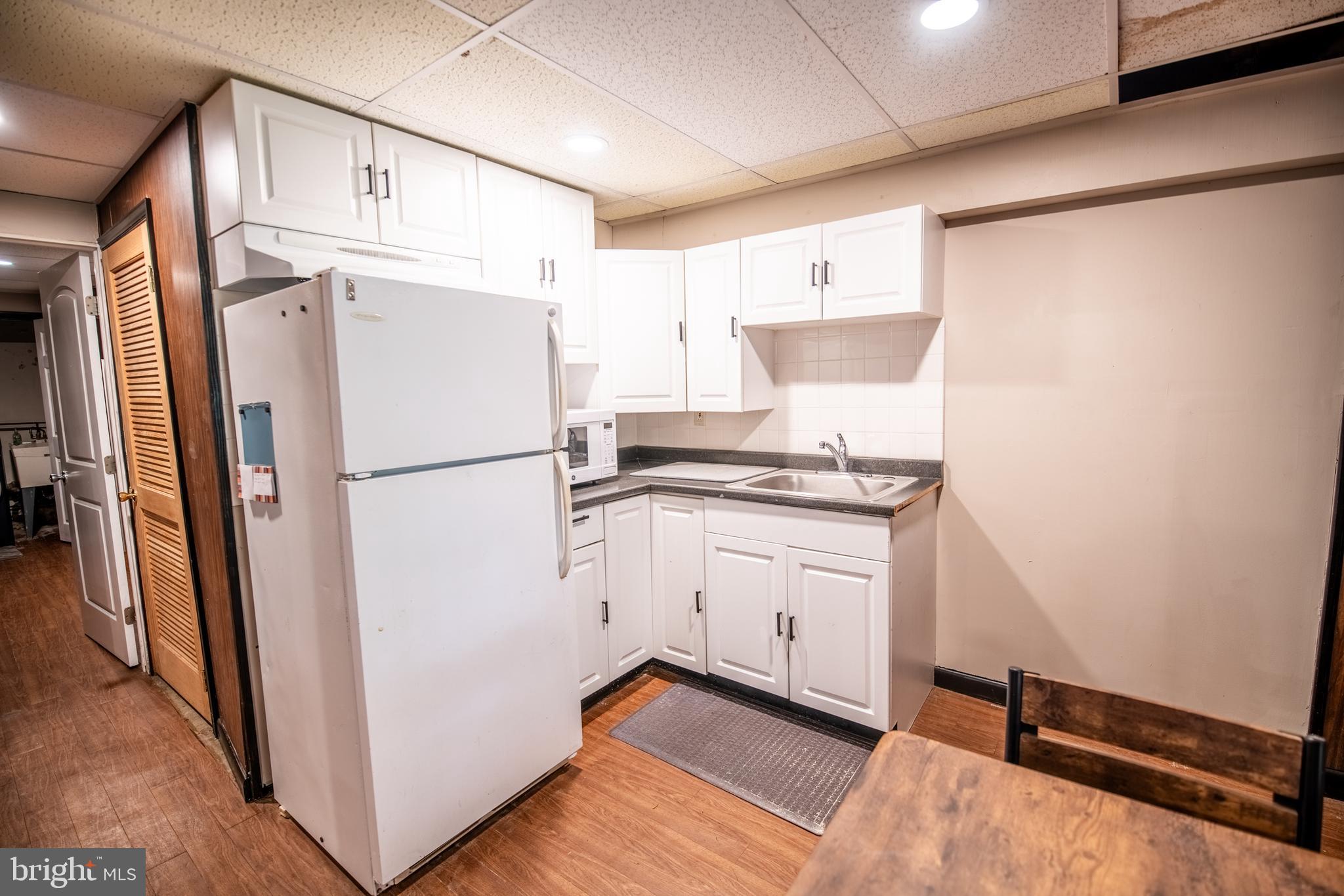 CHATHAM VIL - Residential