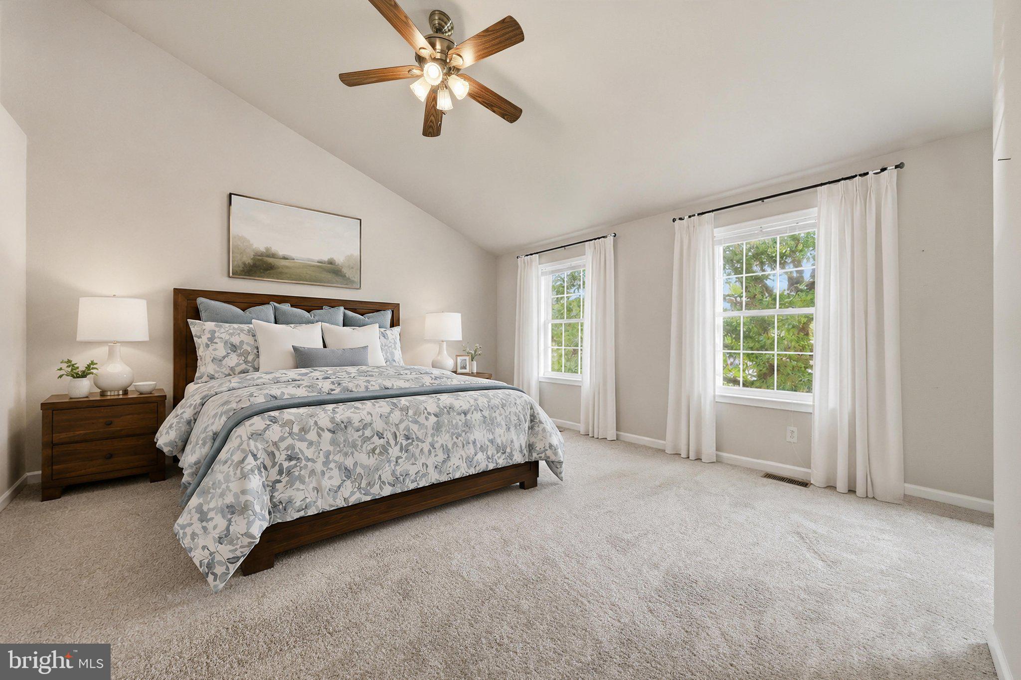 HUNTERS KNOLL - Residential