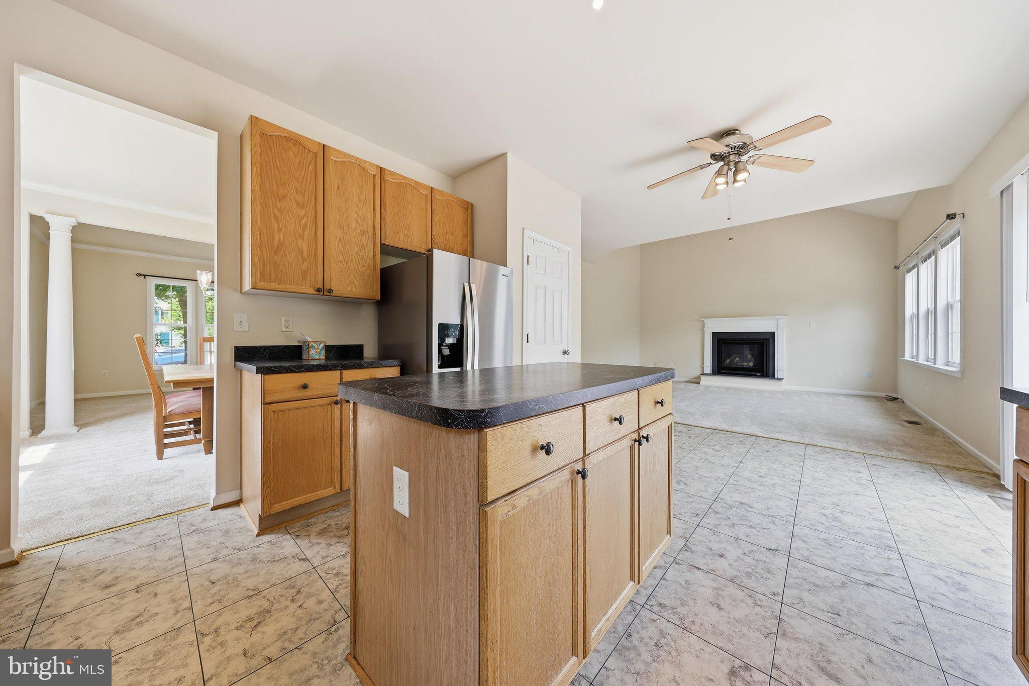 HUNTERS KNOLL - Residential