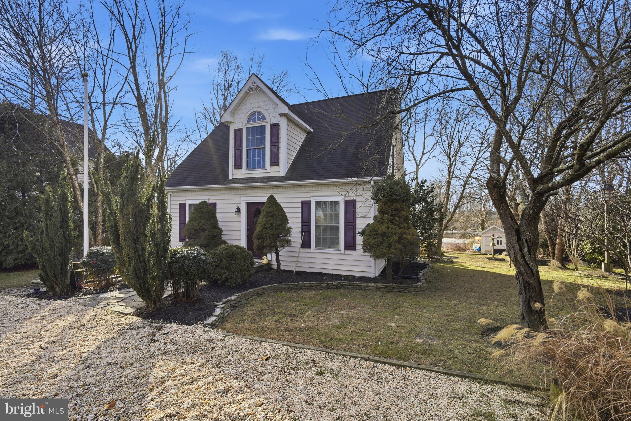 MILLINGTON - Residential