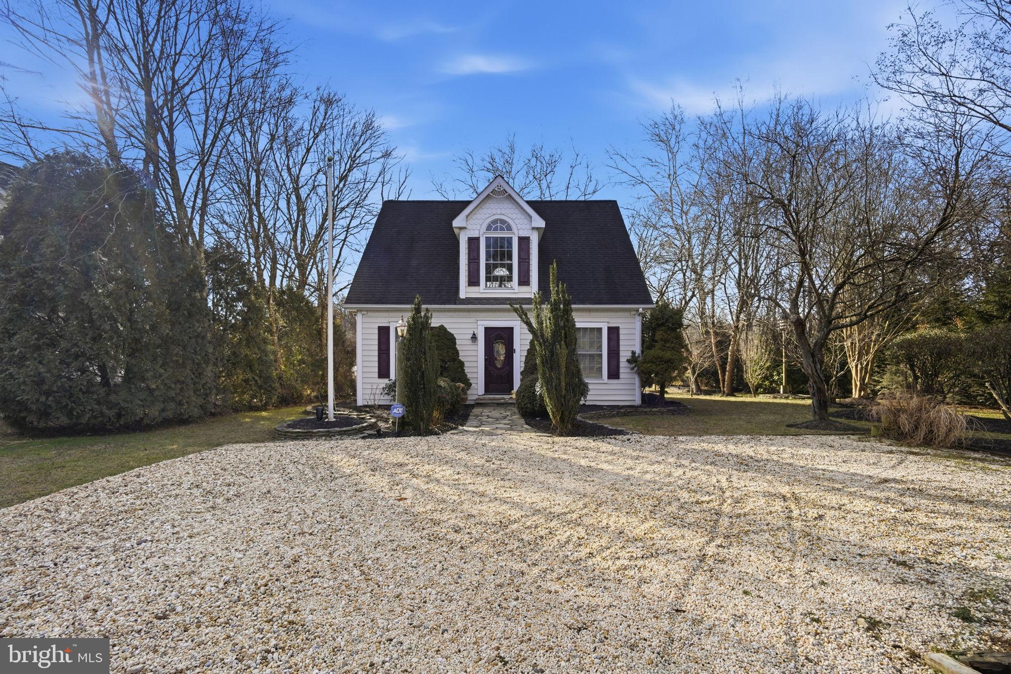 MILLINGTON - Residential