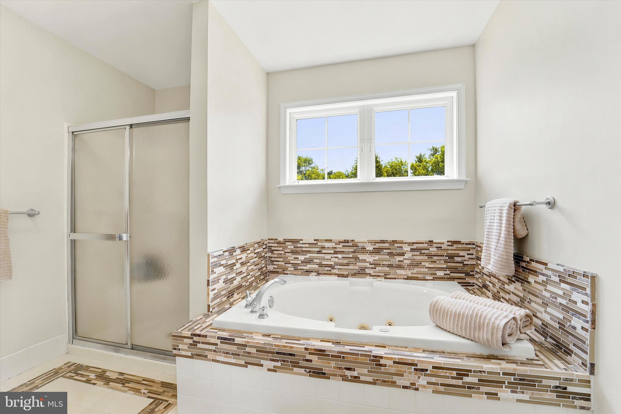 OAKWOOD FARMS - Residential