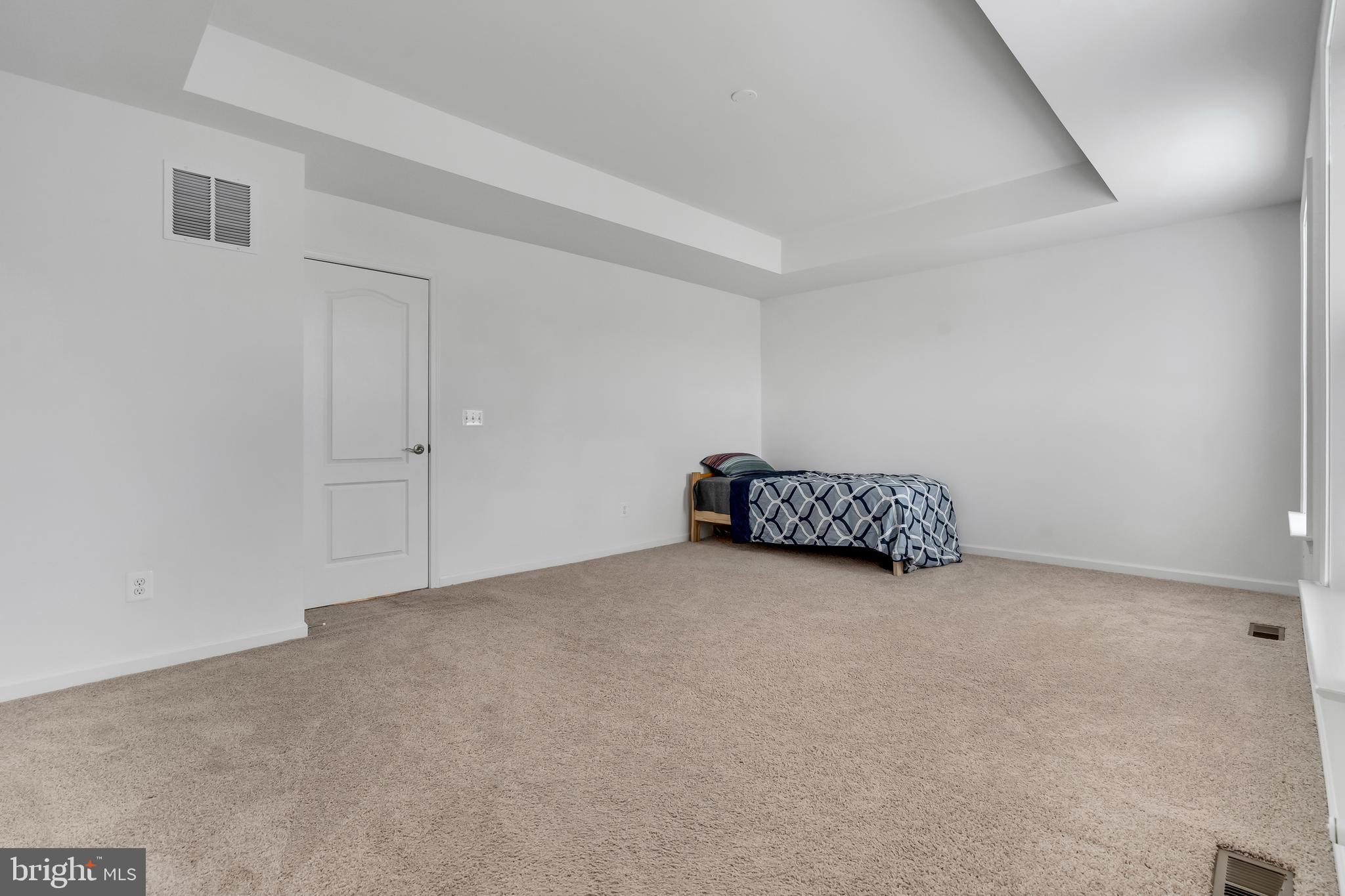 HUNTFIELD - Residential