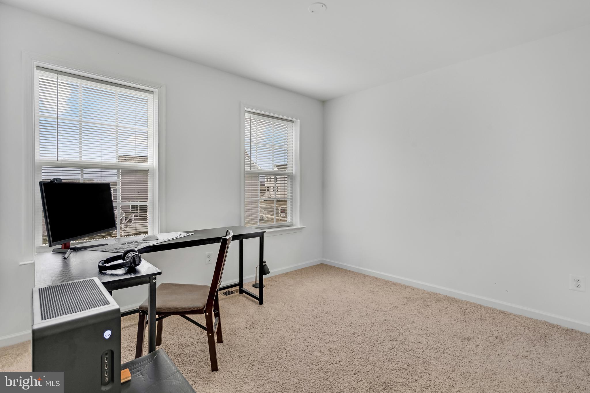 HUNTFIELD - Residential