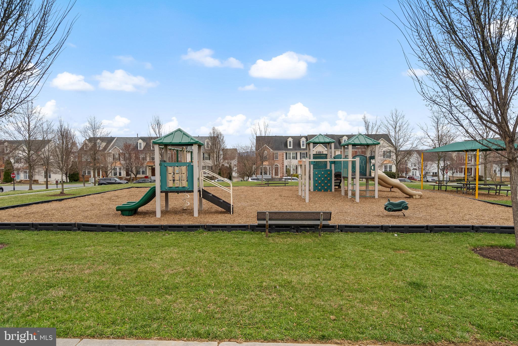 HUNTFIELD - Residential