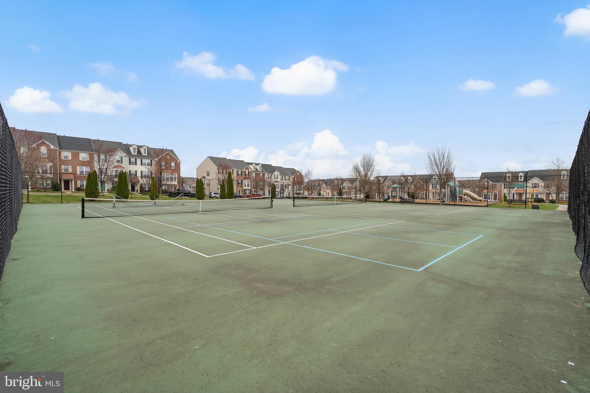 HUNTFIELD - Residential