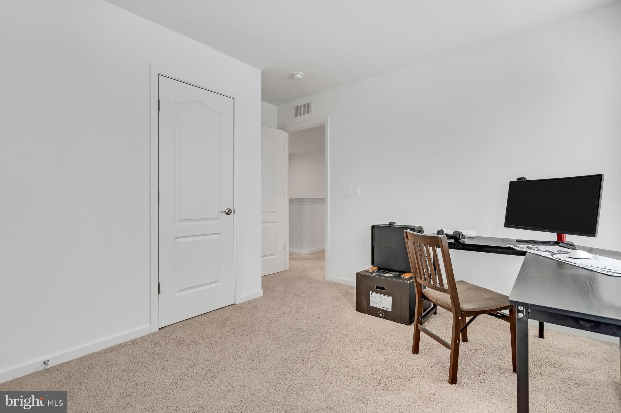 HUNTFIELD - Residential