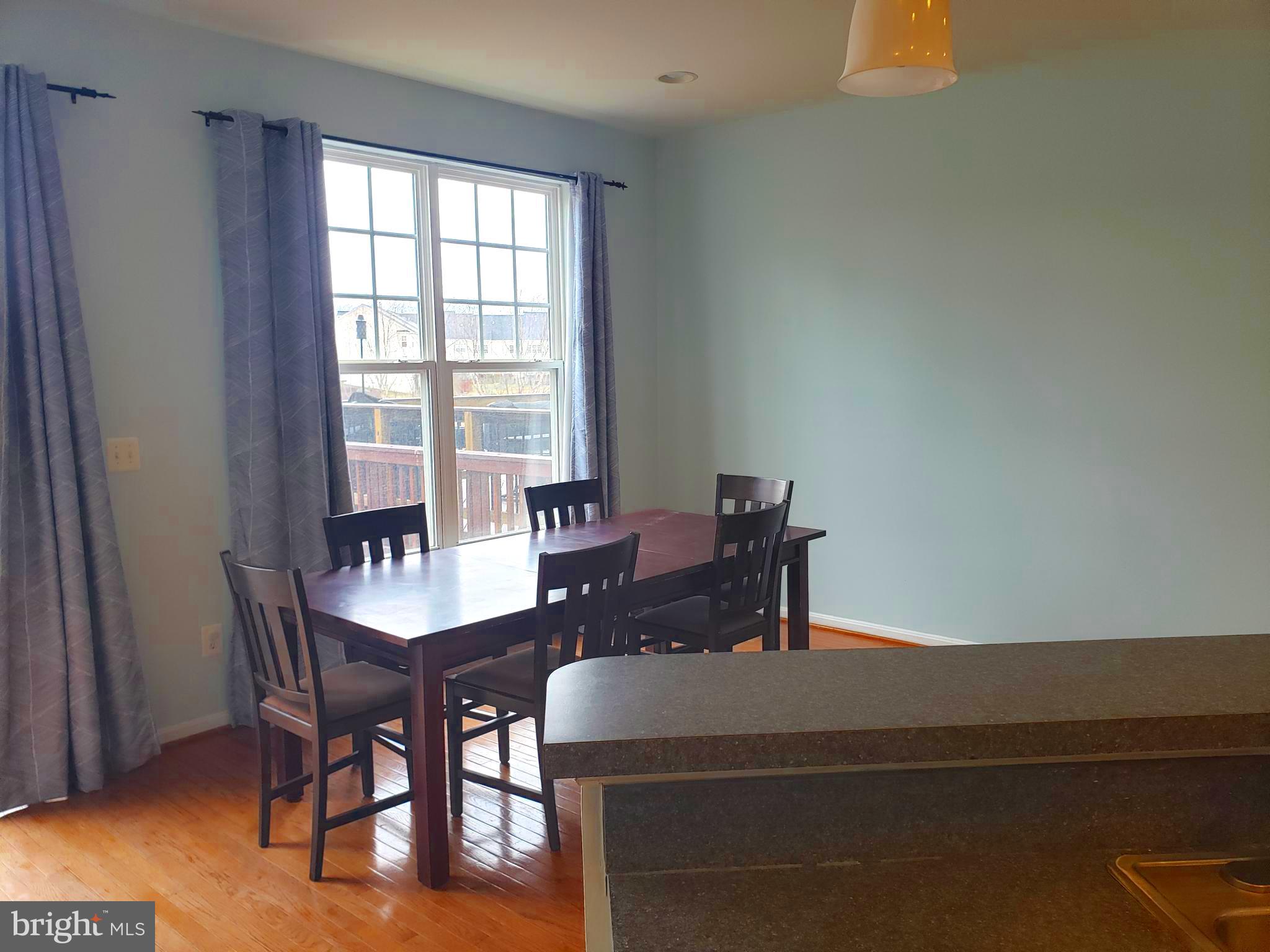 VICTORY LAKES - Residential Lease