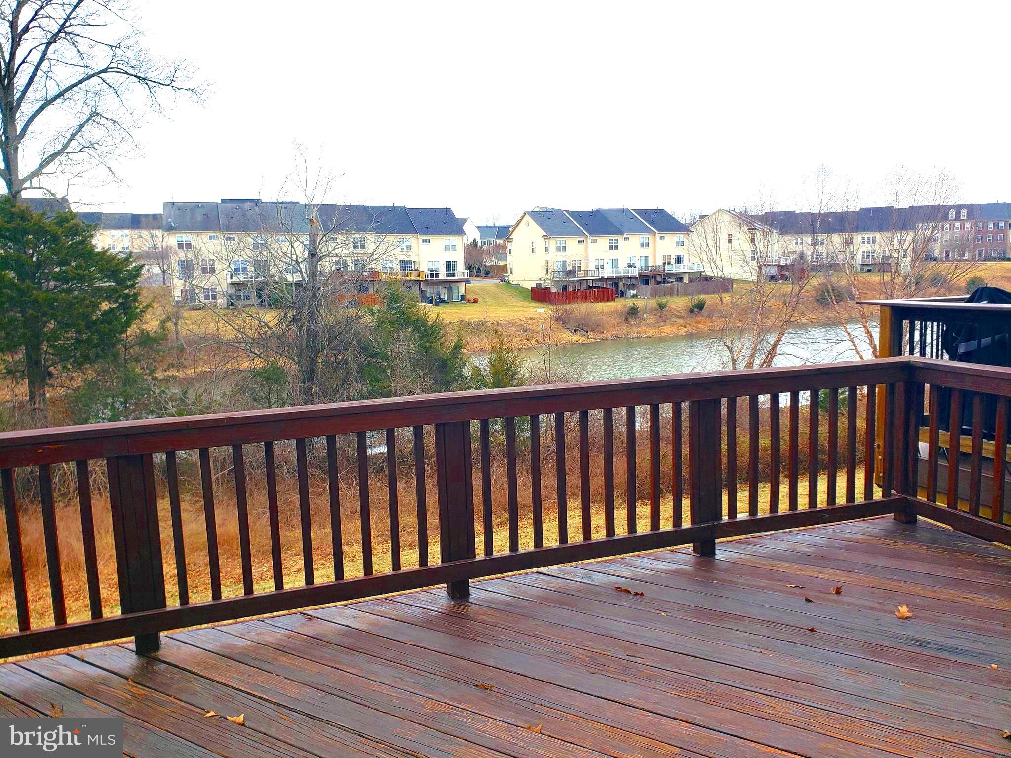 VICTORY LAKES - Residential Lease
