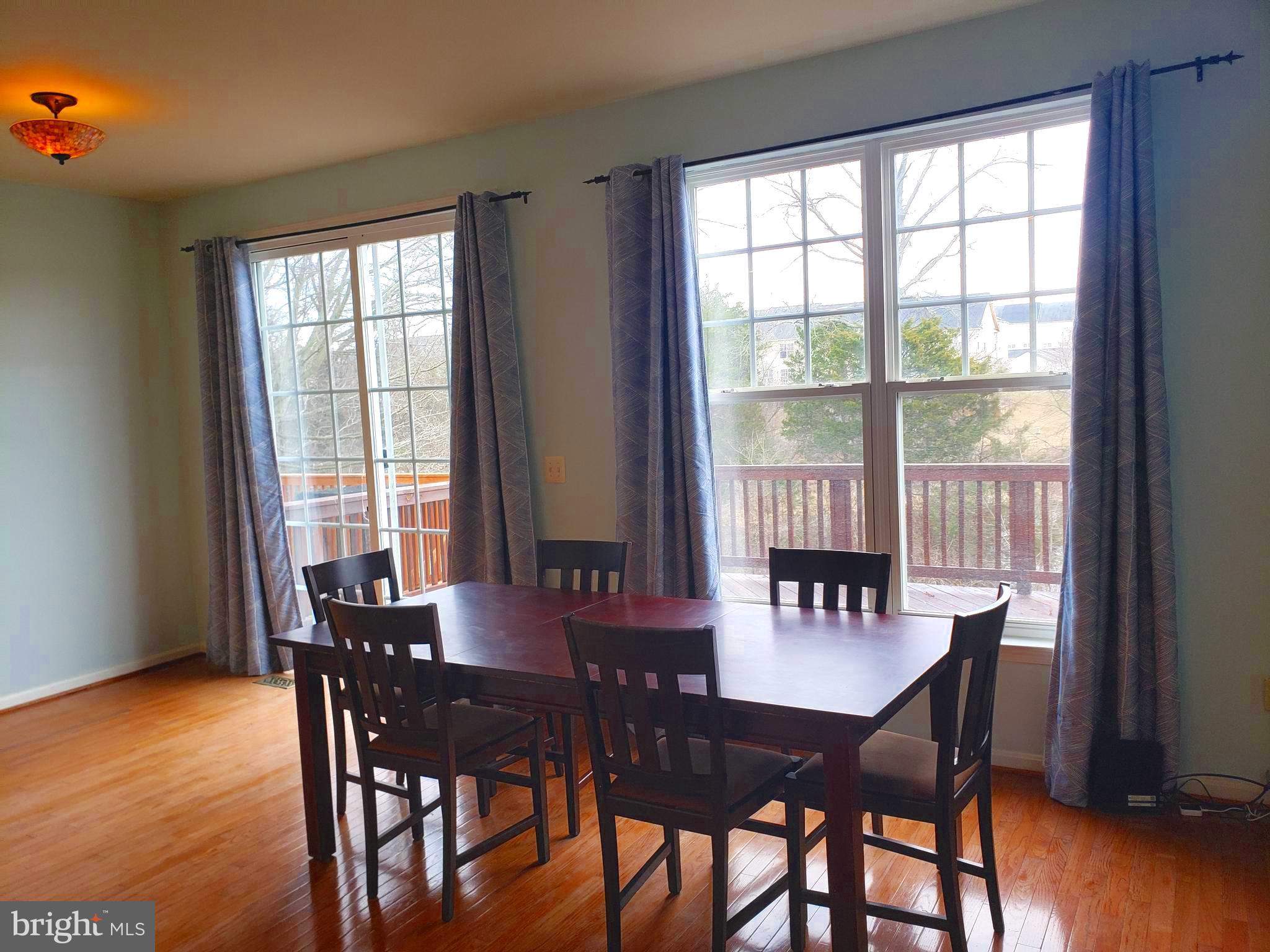 VICTORY LAKES - Residential Lease