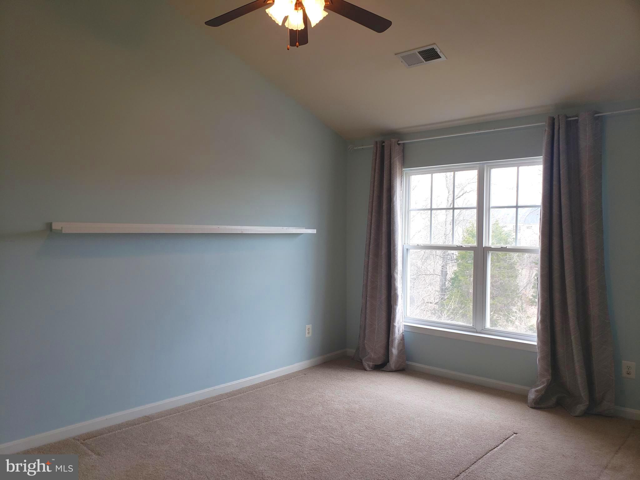 VICTORY LAKES - Residential Lease