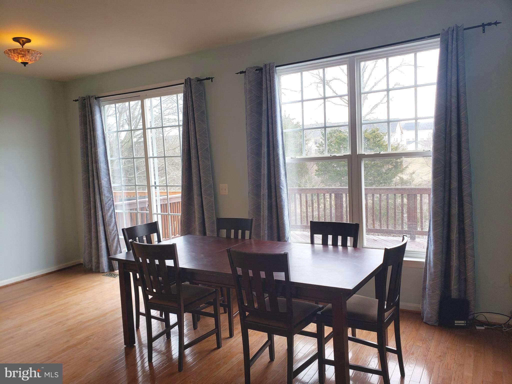 VICTORY LAKES - Residential Lease