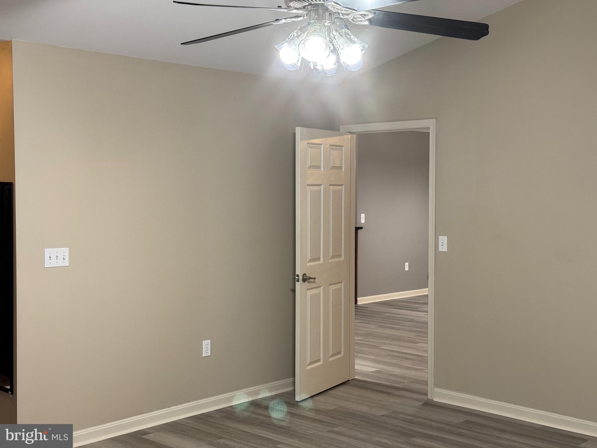 SOUTHAMPTON CUMBERLAND - Residential