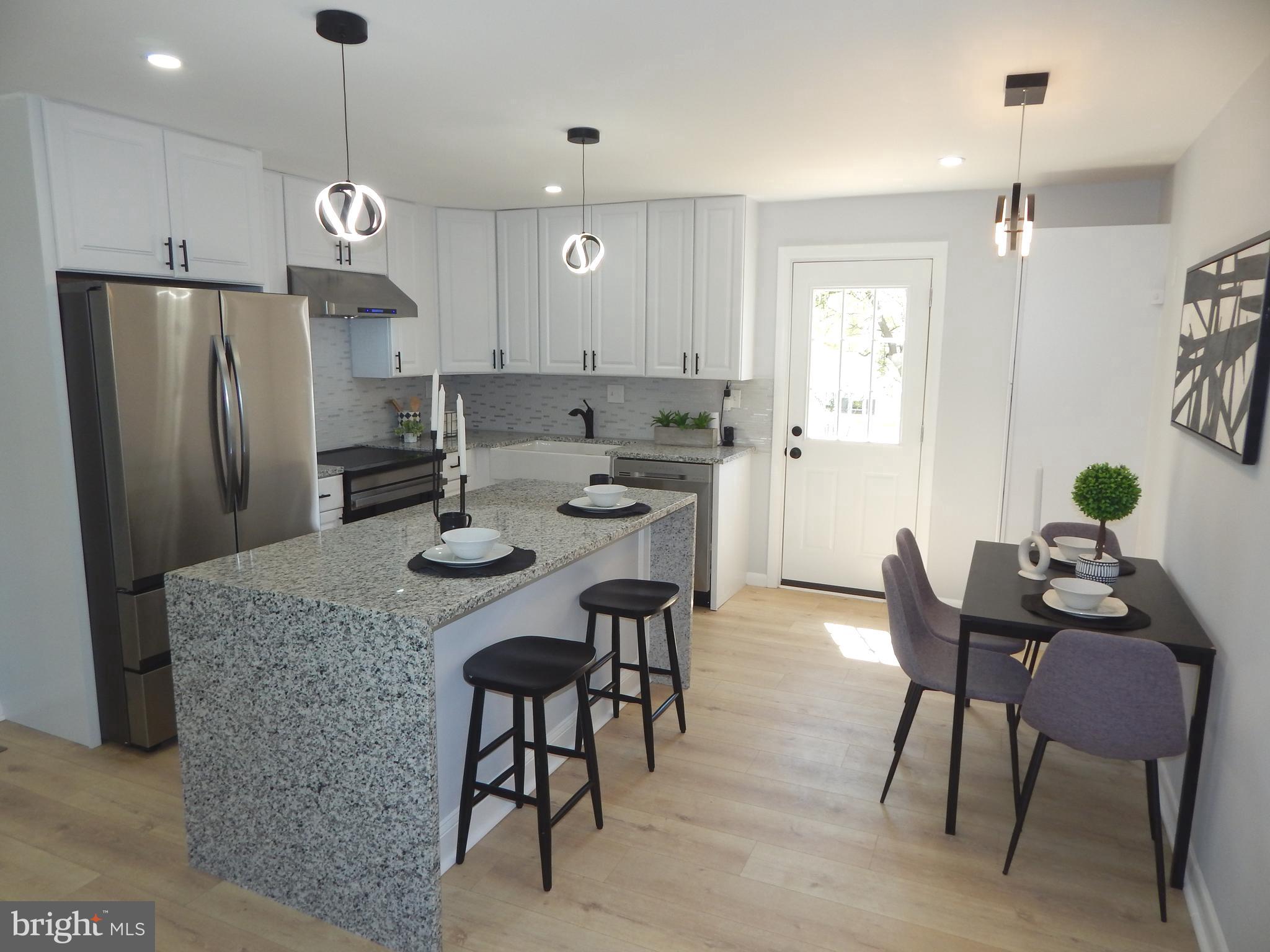 CHARLTON HEIGHTS - Residential