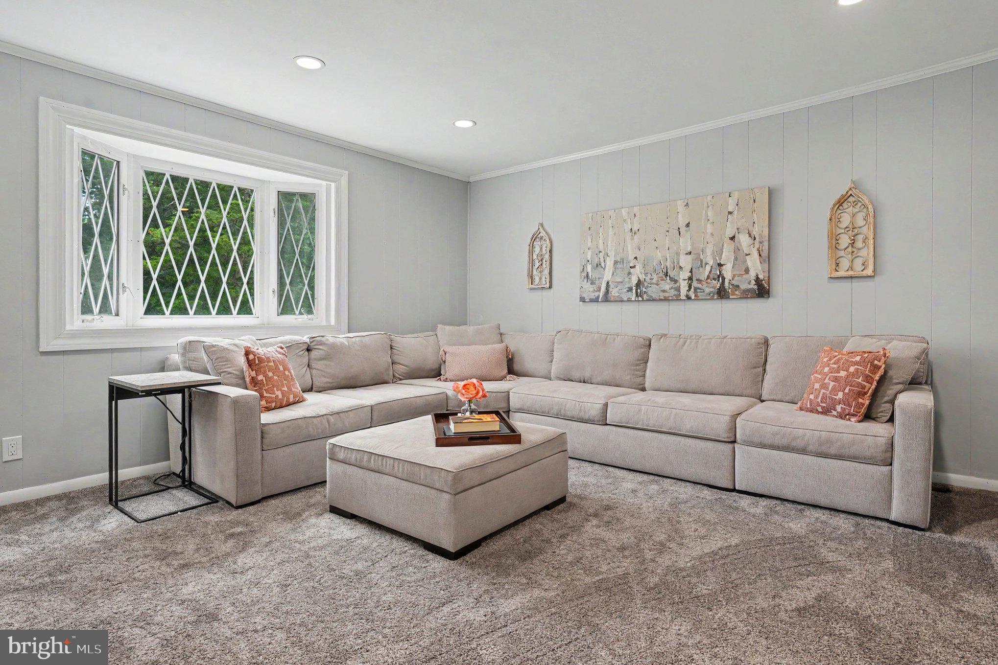 PALOMINO FARMS - Residential