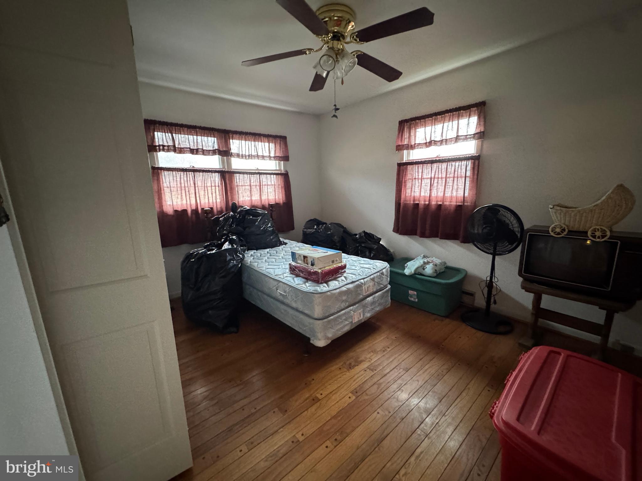 WAYNE HEIGHTS - Residential