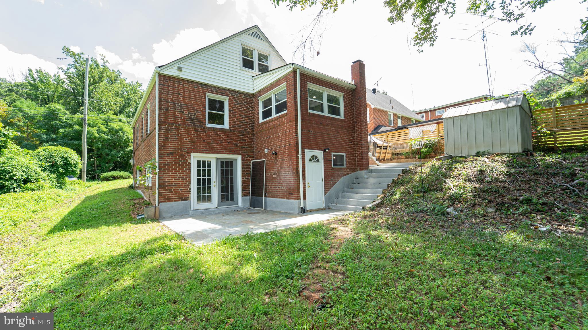 ENGLEWOOD - Residential