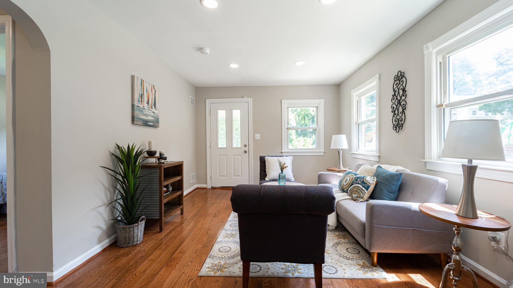 ENGLEWOOD - Residential